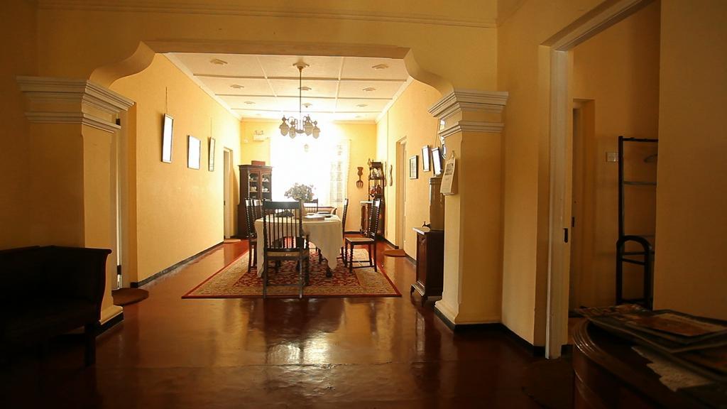 Senani Colonial Holiday Bungalow ヌワラ・エリヤ 部屋 写真
