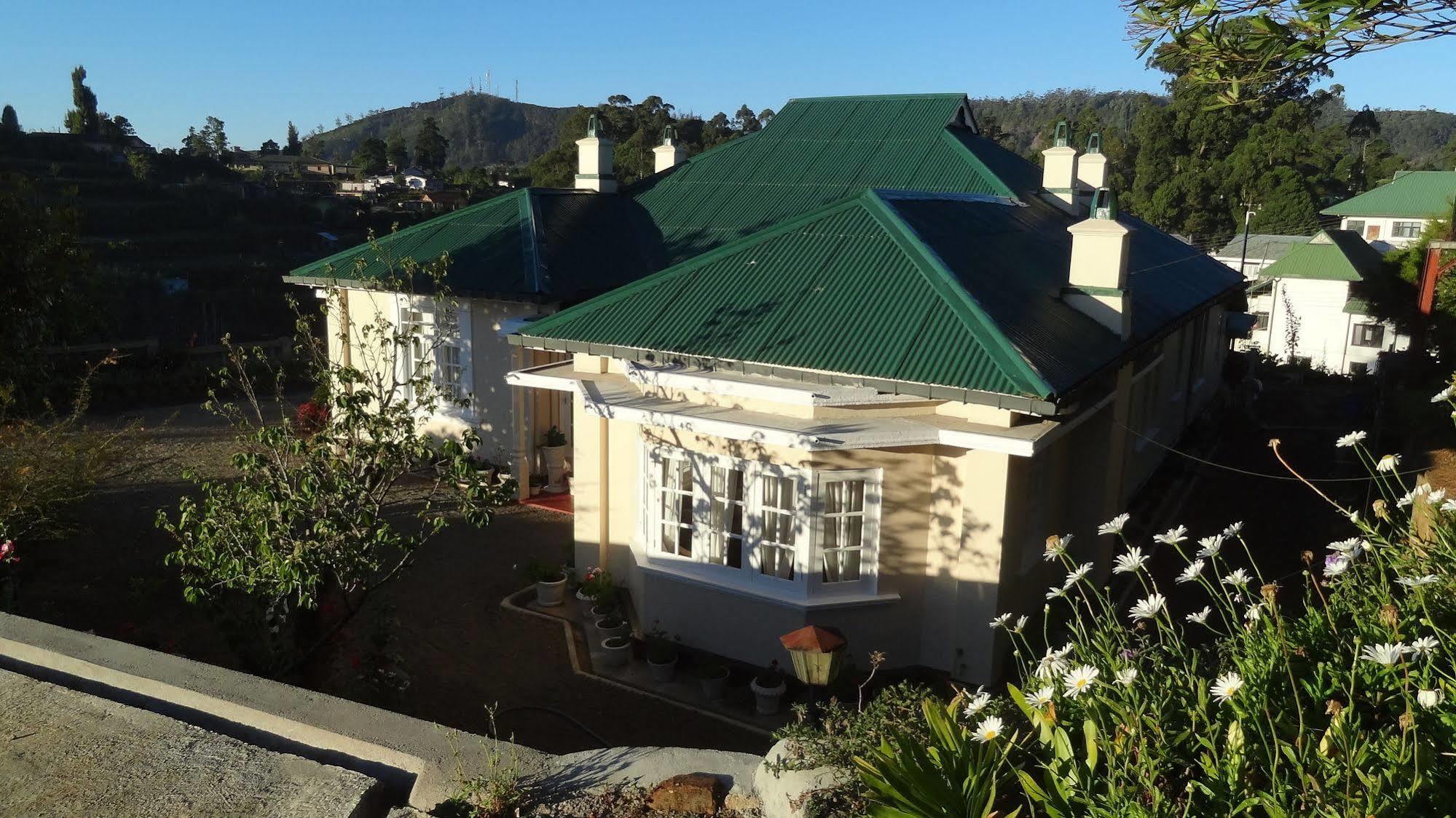 Senani Colonial Holiday Bungalow ヌワラ・エリヤ エクステリア 写真